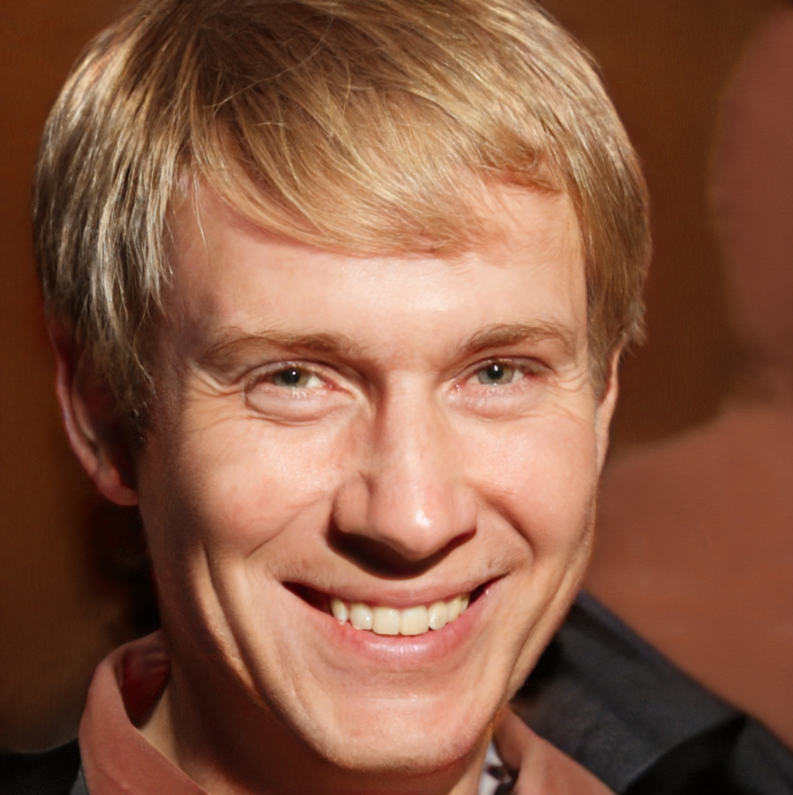 Руслан Сазонов